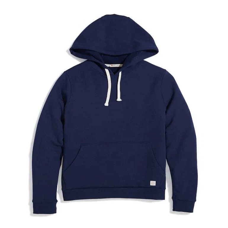 Styling Your Navy Blue Sweatshirt – Tips & Tricks for Tops